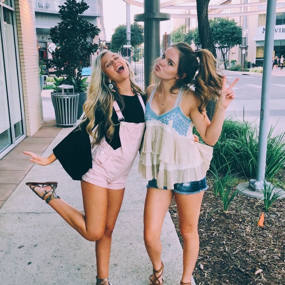 Pink overalls - Picture 4 of 4